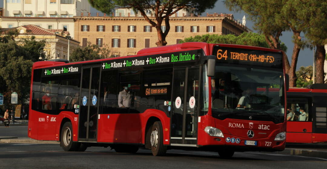 Roma, lunedì 9 ottobre sciopero Atac e Cotral: a rischio metro, bus e treni