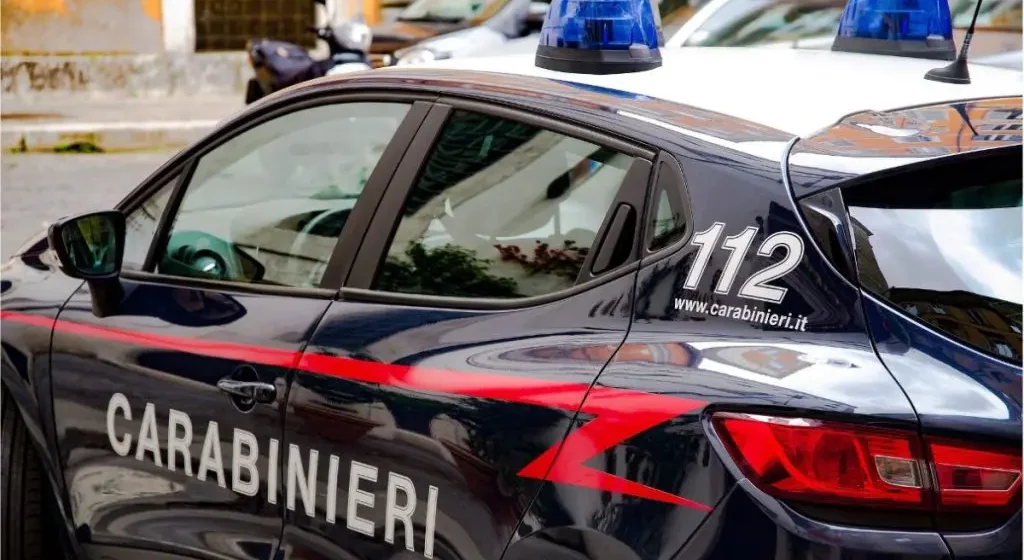 Viterbo, rubava cellulari in pieno centro storico, arrestato