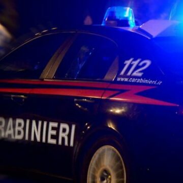 Canino, guida senza patente e assicurazione, carabinieri sequestrano veicolo