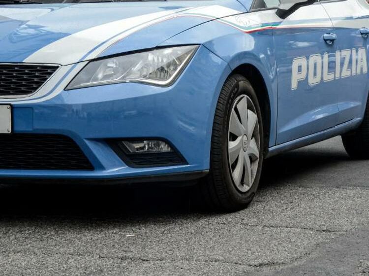 Viterbo, ruba due cellulari alla stazione di Porta Fiorentina, arrestato 26enne straniero