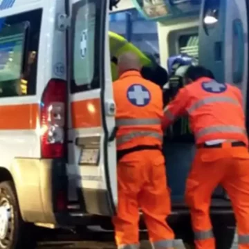 Incidente tra tre macchine sulla Cassia, nei pressi di Montefiascone, feriti due conducenti