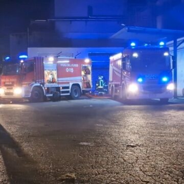 Incendio nella notte alla Union Printing