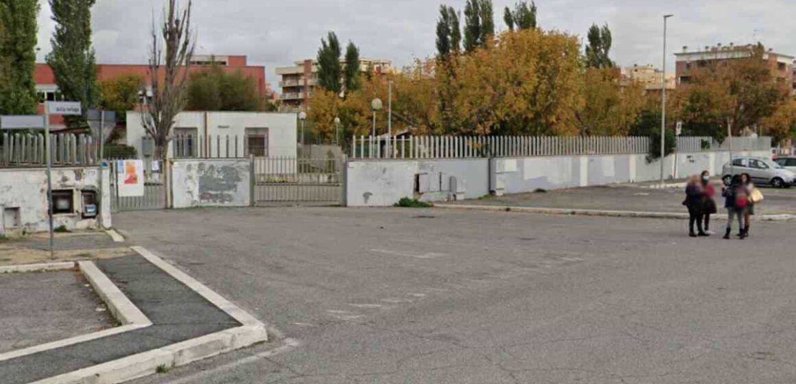 Docente aggredita a Ostia dal clan Spada: l’insegnante sarà trasferita