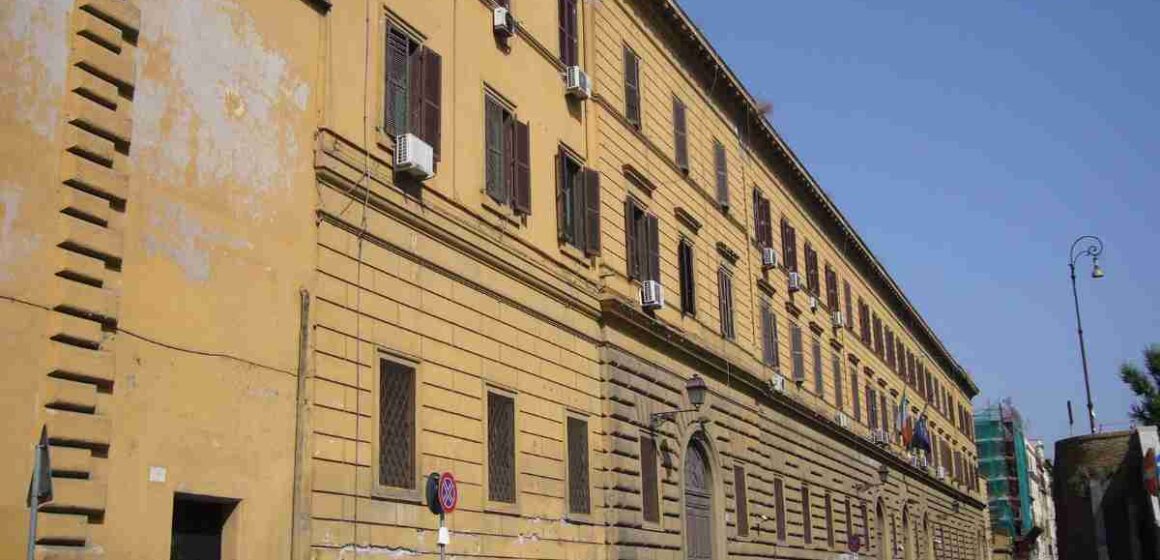 Dramma a Regina Coeli: ragazzo si impicca nella sua cella