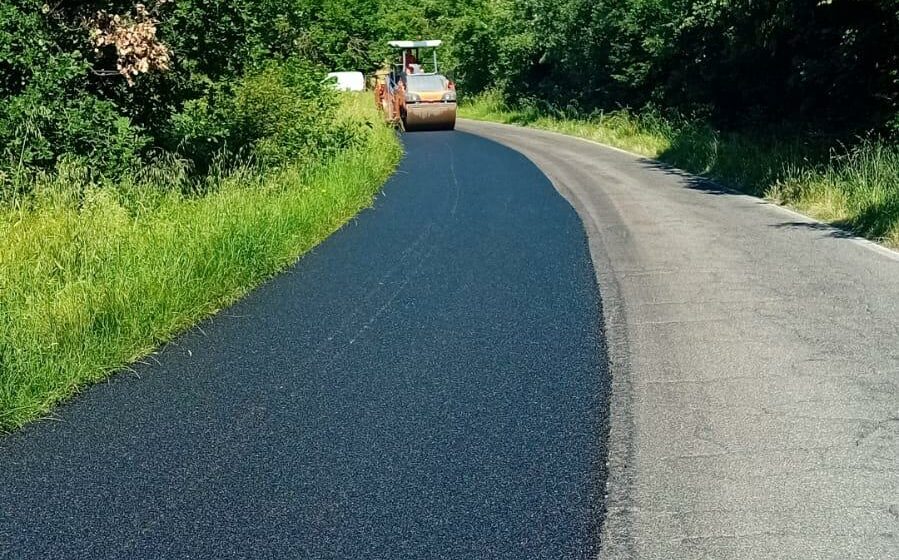 Gradoli, iniziati i lavori di riasfaltatura e di rifacimento della segnaletica orizzontale della SP 145