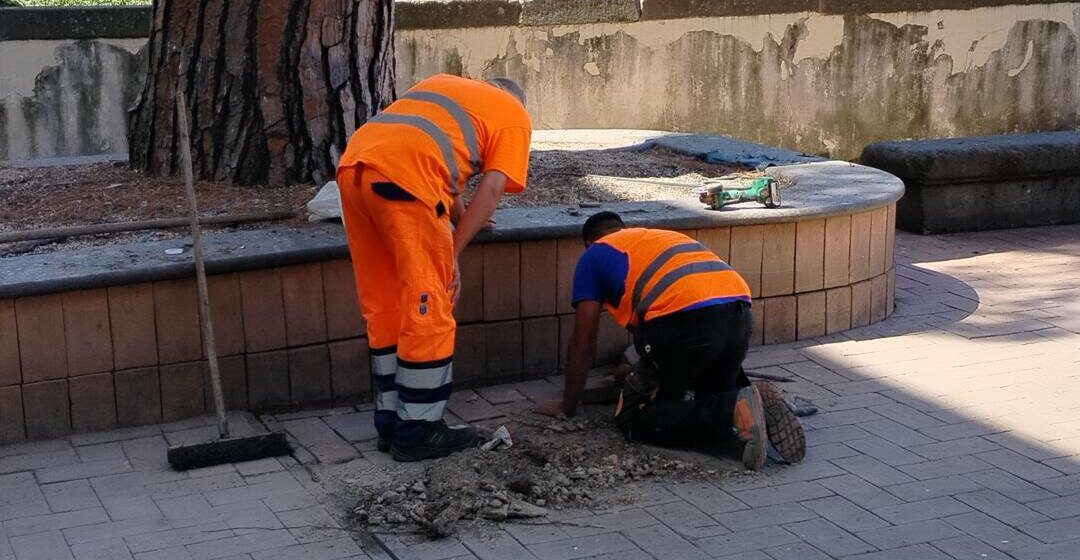 Viterbo, la sindaca Frontini mette su una squadra di 3 operai sempre in azione al centro storico