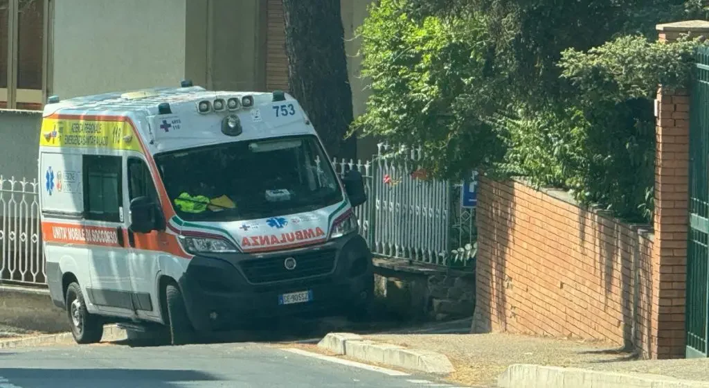 Viterbo, il direttore de “L’Occasione” trovato morto sulle scale di casa