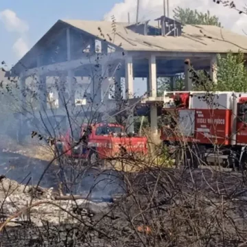 Incendio a Bomarzo, in campo protezione civile e vigili del fuoco