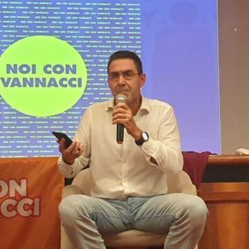 Vannacci conquista Viterbo, l’asse con Umberto Fusco inaugurato da un evento nella città dei Papi