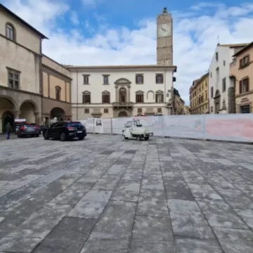 Ripresi i lavori della nuova pavimentazione di piazza del Plebiscito