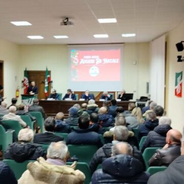 Sala della provincia gremita per l’incontro augurale di Forza Italia, Battistoni: “Prossimo obiettivo il 20%”