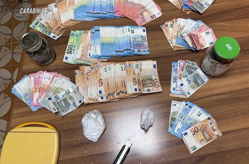 Civita Castellana, blitz antidroga, sequestrati 17mila euro e 250 grammi di cocaina, marijuana e hashish